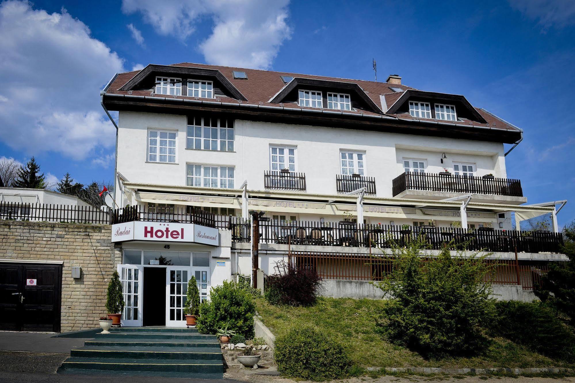 Budai Hotel Budapest Exterior photo